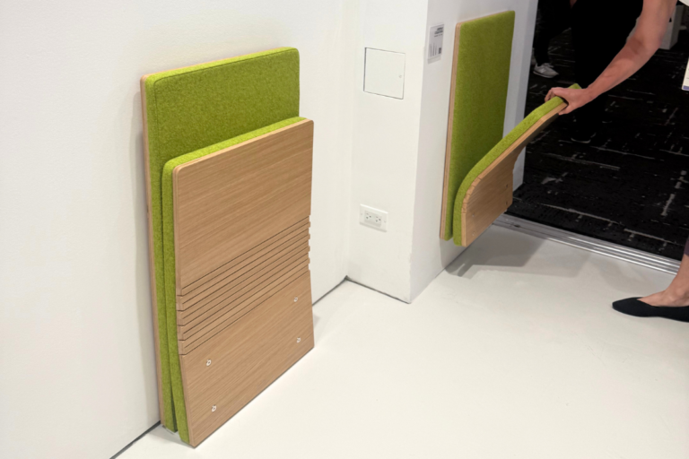 Sedia Jumpseat NeoCon